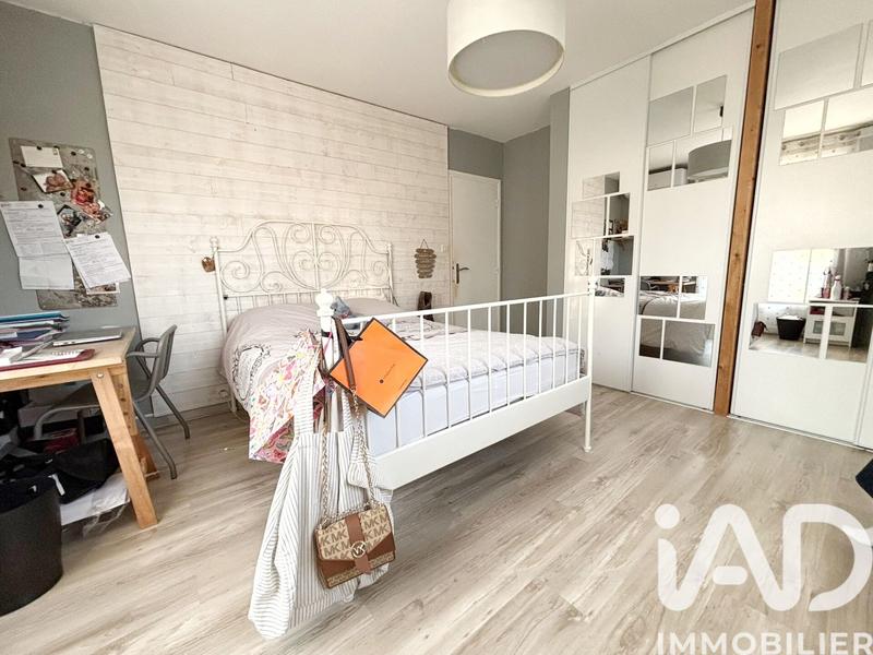 Maison - 174 m² - 7 pièces