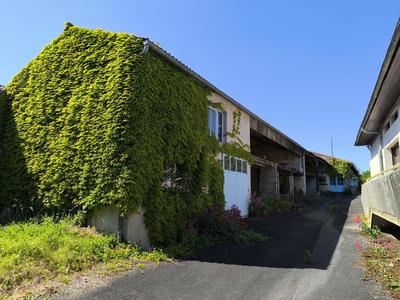 Maison - 167 m² - 7 pièces