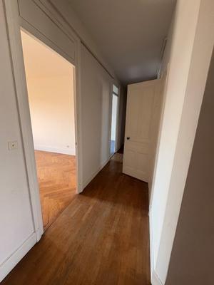 Appartement - 110 m² - 4 pièces