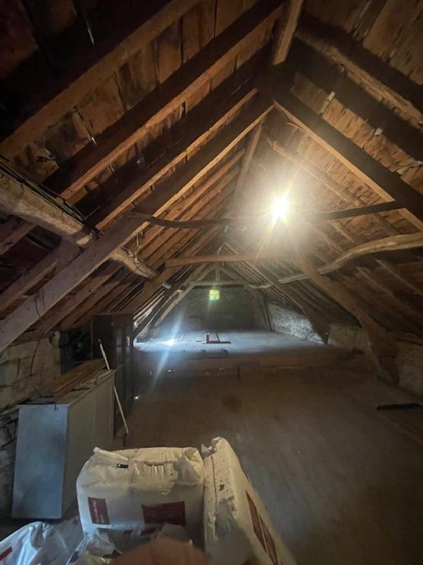 Corps de ferme - 250 m² - 15 pièces