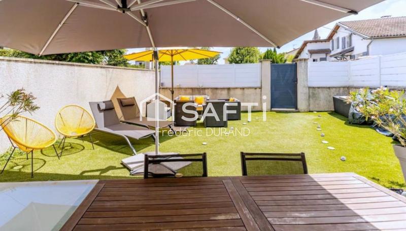 Maison de village - 130 m² - 5 pièces