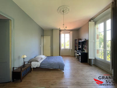 Maison - 160 m² - 5 pièces