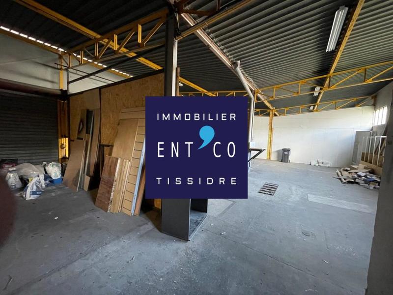 Entrepôt - 490 m²