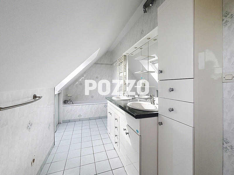 Maison - 150 m² - 6 pièces