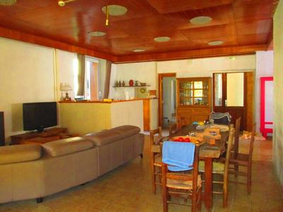 Maison ancienne - 640 m² - 25 pièces