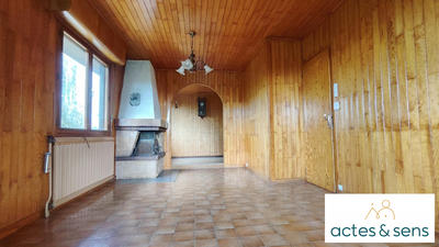 Maison - 134 m² - 7 pièces