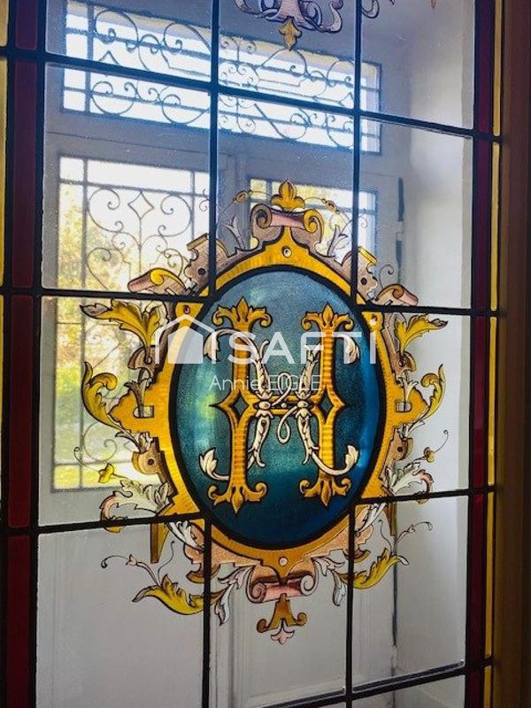 Maison de maîtres - 356 m² - 10 pièces