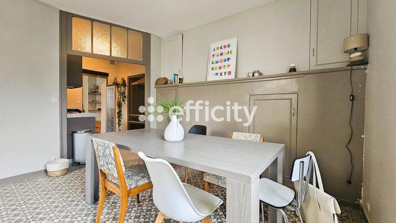 Appartement - 64 m² - 2 pièces