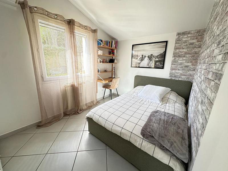 Maison - 120 m² - 4 pièces