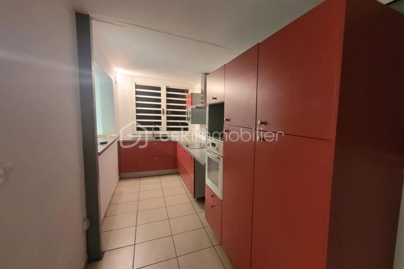 Bureau - 140 m² - 6 pièces