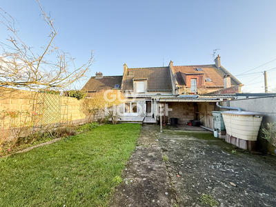 Maison - 98 m² - 3 pièces