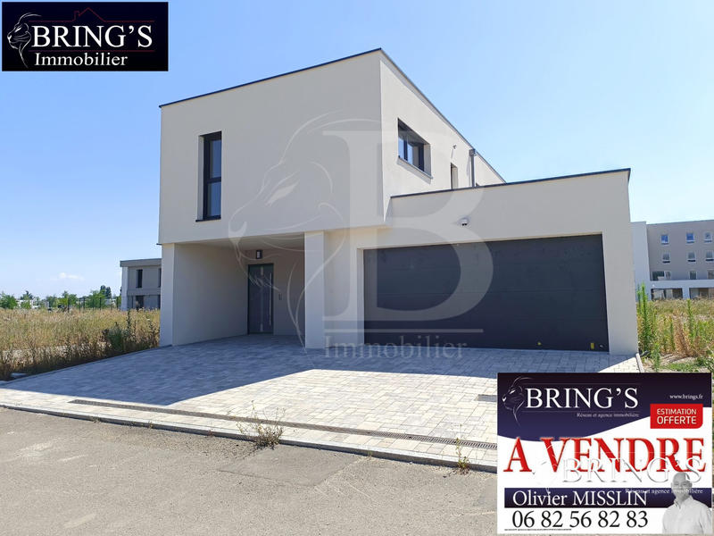 Maison - 136 m² - 5 pièces