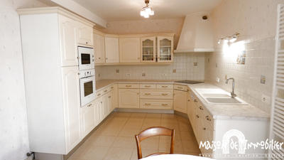 Maison - 169 m² - 6 pièces