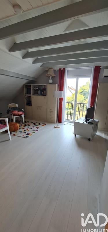 Maison - 212 m² - 5 pièces