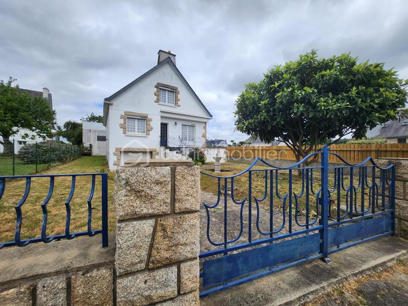 Maison traditionnelle - 135 m² - 6 pièces