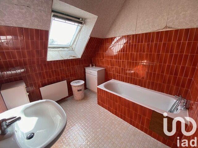 Maison - 136 m² - 7 pièces