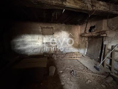 Maison ancienne - 90 m² - 4 pièces
