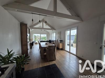 Maison de ville - 100 m² - 5 pièces