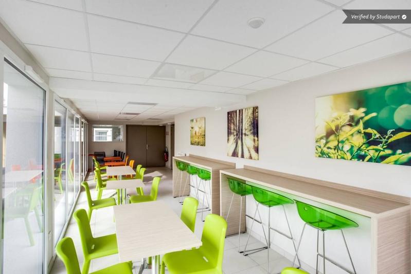 Studio - 17 m² - 1 pièce