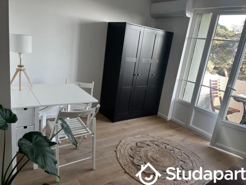 Appartement - 20 m² - 1 pièce