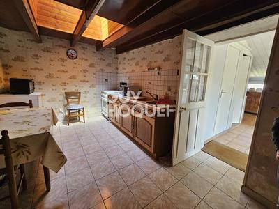 Maison - 95 m² - 3 pièces