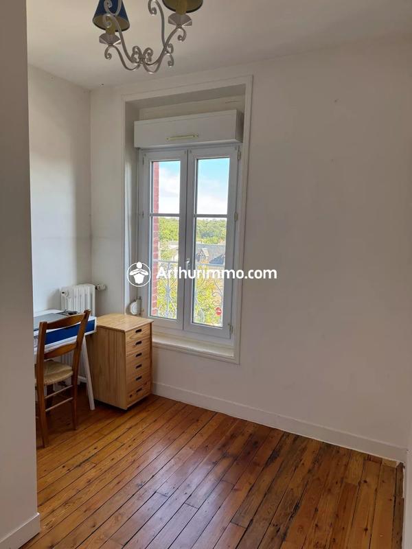 Appartement - 84 m² - 3 pièces