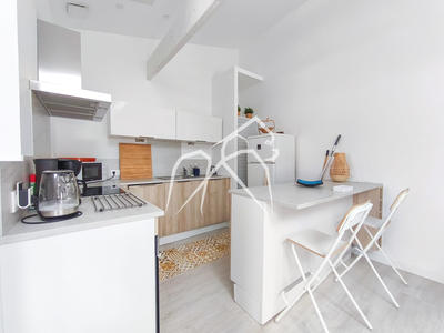 Appartement - 100 m² - 4 pièces