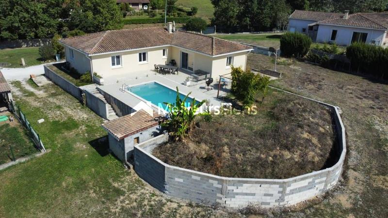 Maison de campagne - 140 m² - 6 pièces