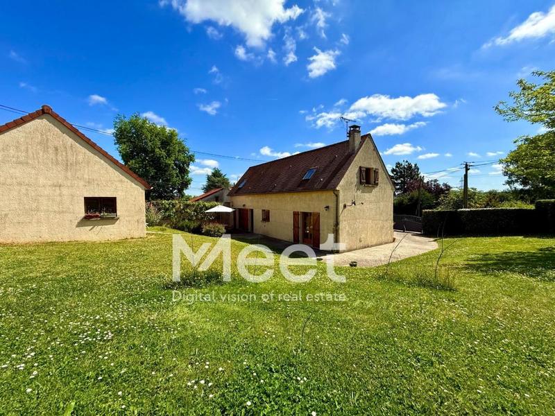 Demeure - 174 m² - 7 pièces