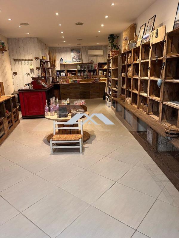 Fonds de commerce - Services - 50 m²