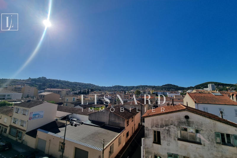 Appartement - 80 m² - 3 pièces