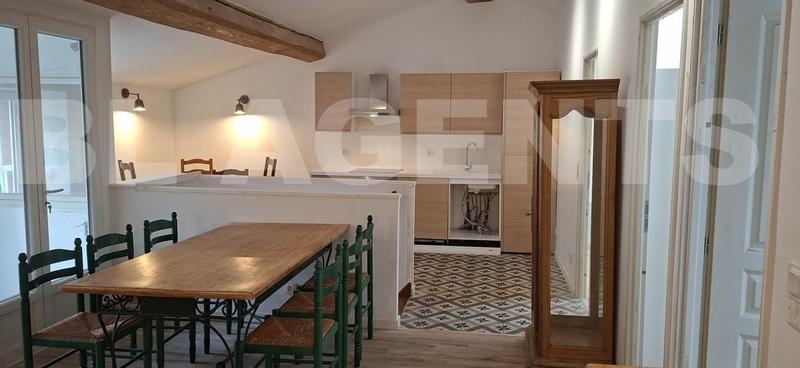 Appartement - 65 m² - 4 pièces