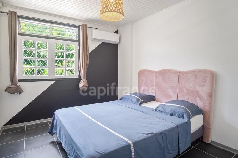 Immeuble - 285 m² - 11 pièces