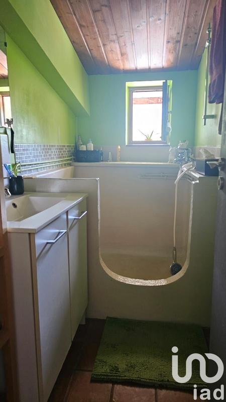 Maison - 290 m² - 12 pièces