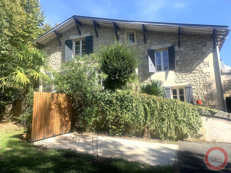 Maison ancienne - 79 m² - 4 pièces