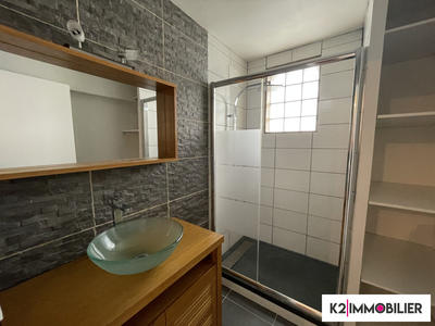 Appartement - 64 m² - 4 pièces