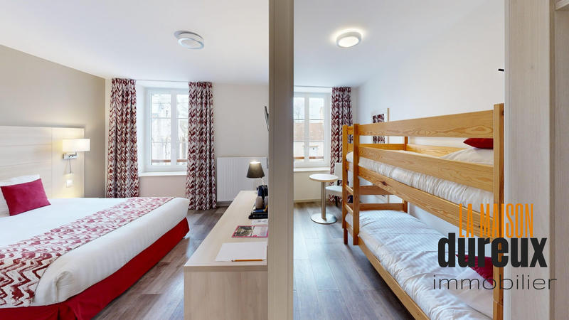 Fonds de commerce - 763 m²