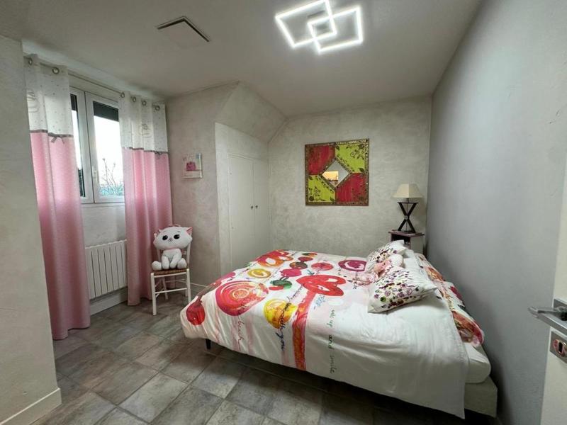 Maison - 481 m² - 10 pièces