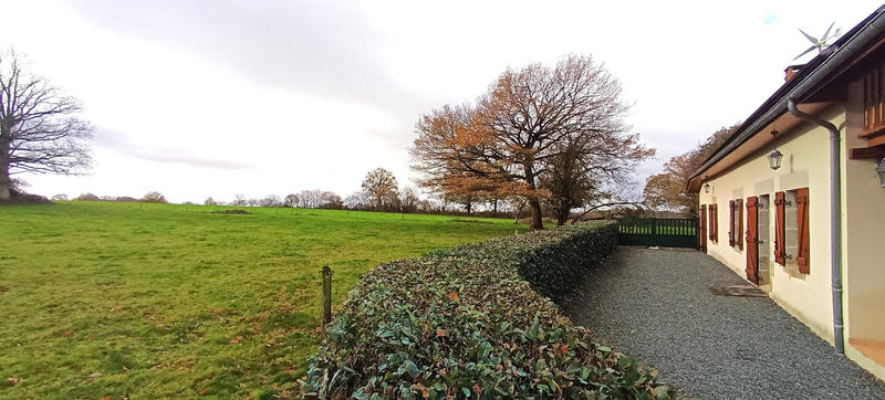 Maison - 105 m² - 4 pièces