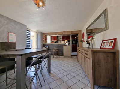 Maison - 136 m² - 6 pièces