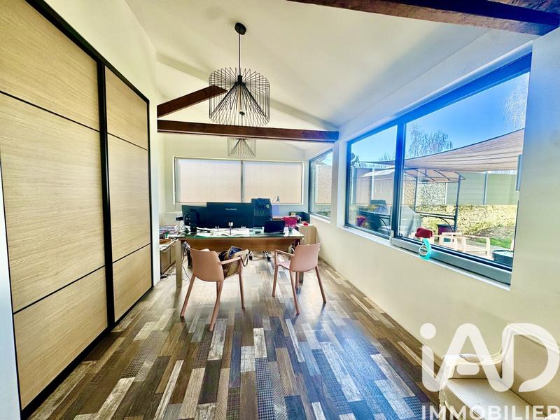 Maison - 363 m² - 7 pièces