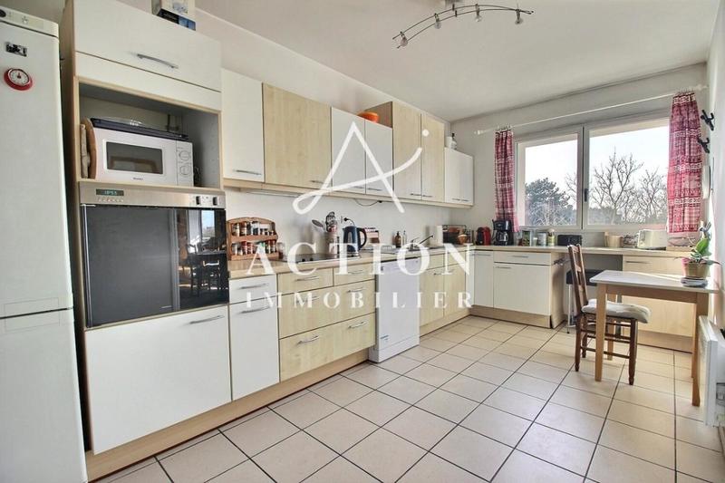 Appartement - 135 m² - 4 pièces