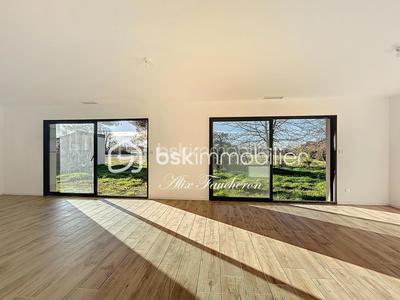 Maison - 134 m² - 5 pièces