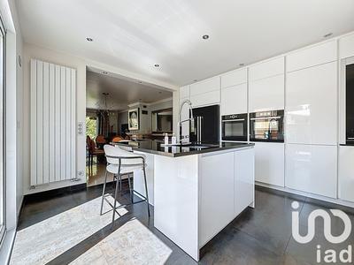 Maison de maîtres - 237 m² - 10 pièces