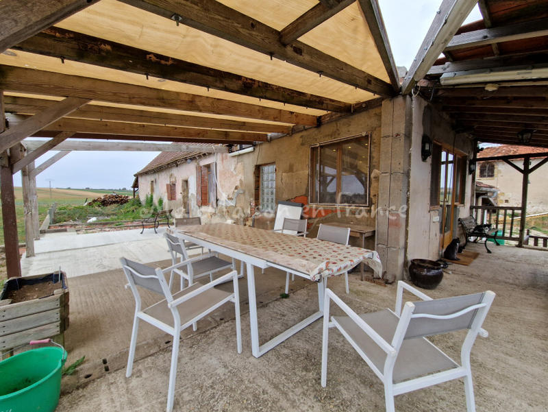 Maison - 198 m² - 8 pièces