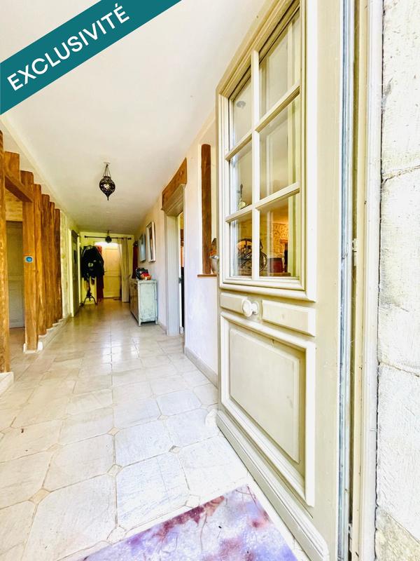 Maison - 215 m² - 8 pièces