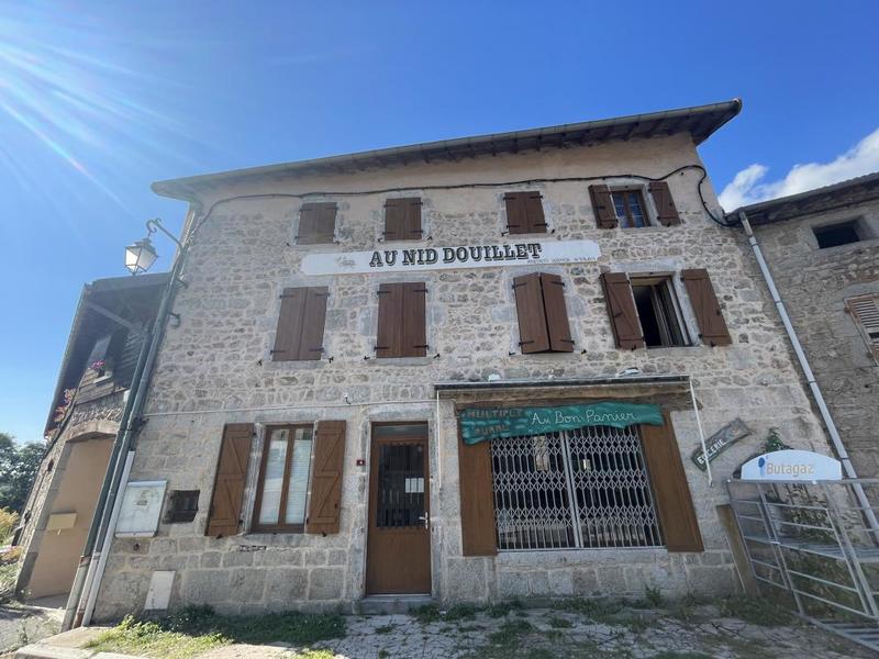 Immeuble - 350 m² - 12 pièces