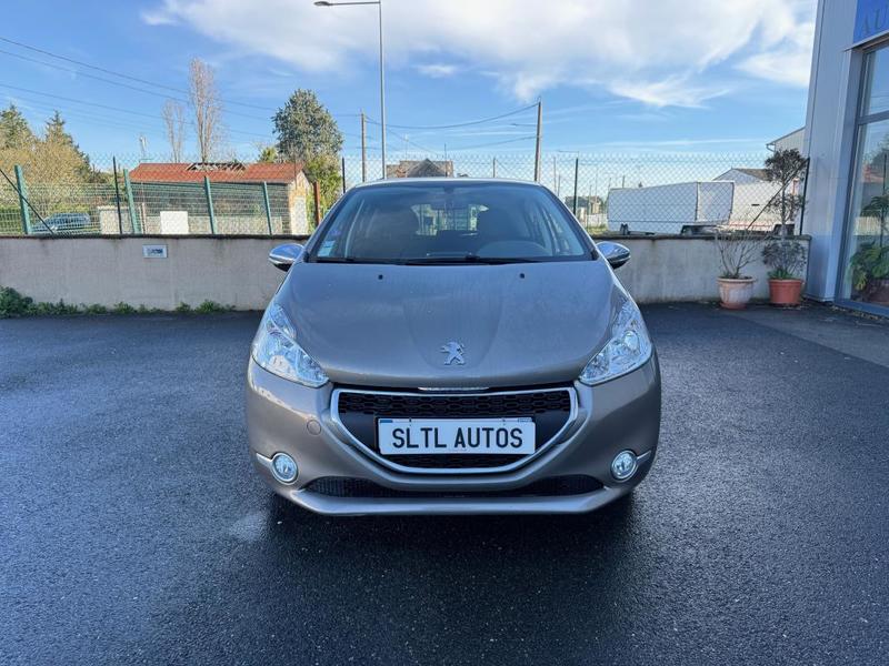 Peugeot 208 1.2 i 82 Ch Style Garantie 12 Mois / Reprise Possible