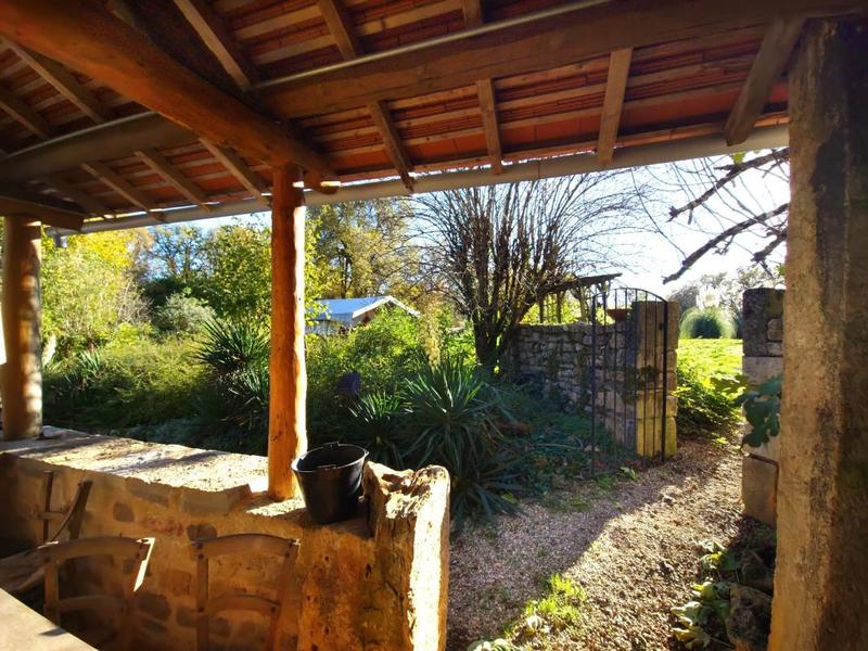 Propriété - 230 m² - 11 pièces