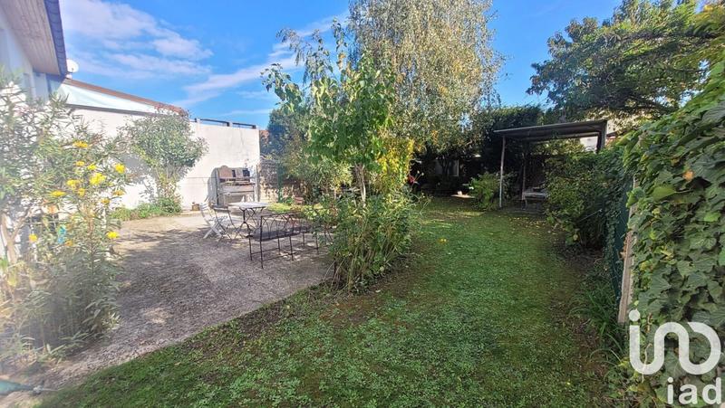 Maison - 92 m² - 5 pièces